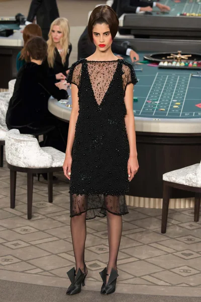 Look 42